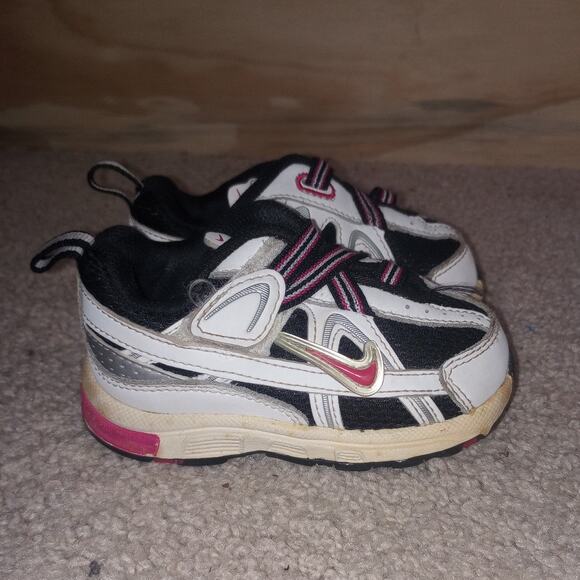 Infant Nike Vintage 2008 4c T-Run 2 Sneakers Shoes - Picture 1 of 2